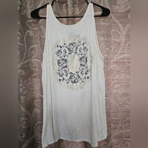 TORRID White Screen Tank